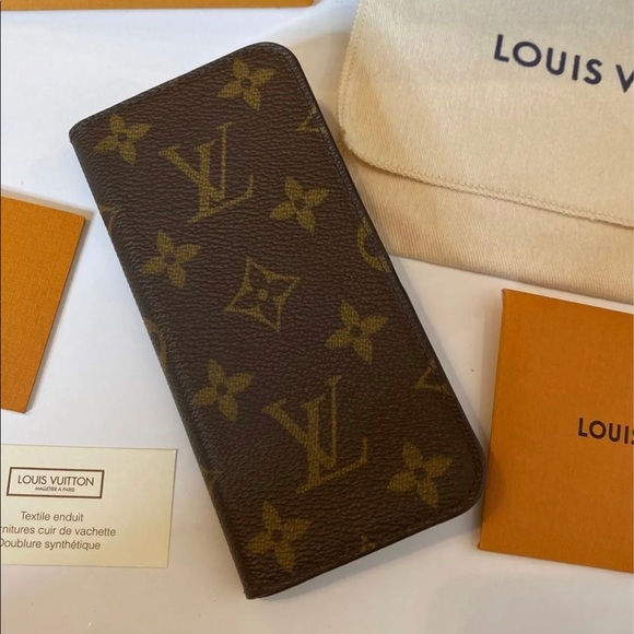 Petite maroquinerie en cuir Louis Vuitton Bordeaux en Cuir - 21275783